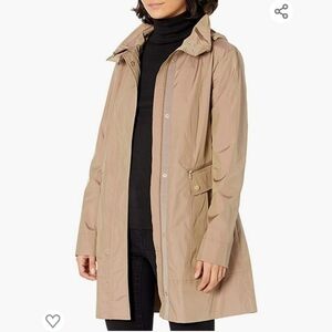 COLE HAAN Signature Packable Hood Rain Jacket